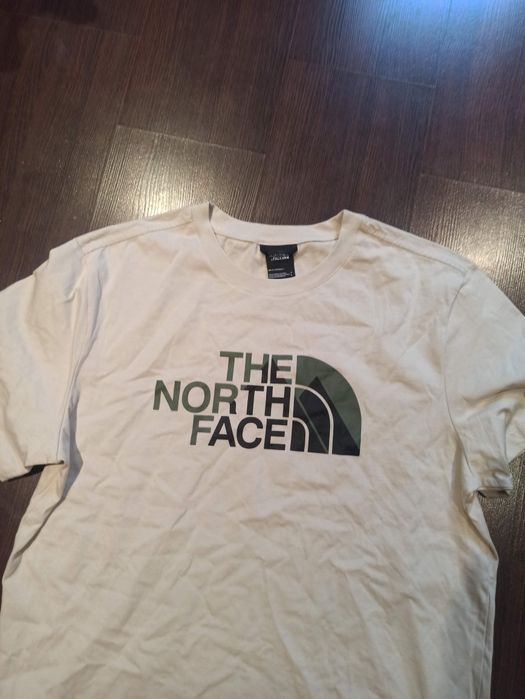 Тениски Nike по 10 и 15лв