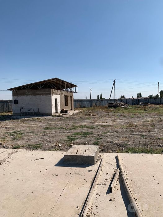 Продается земля в уртачирчиксом районе 
20 км от куйлюка
4 км от Карас