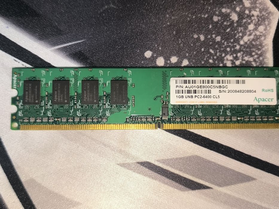 Продам 2 процессора и 2 плашки ОЗУ