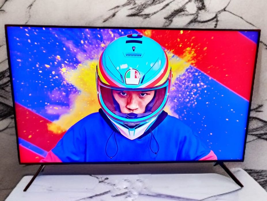 Телевизор - Samsung 50 ИНЧА - QLED - SMART TV - 4K !