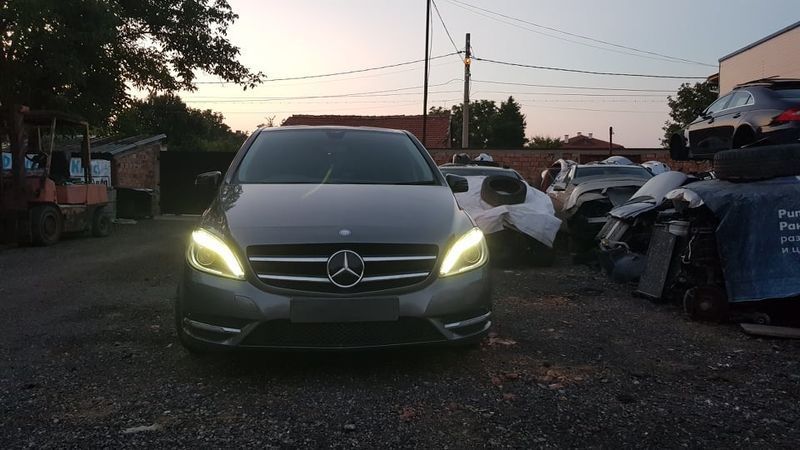 Mercedes B200 W246 AMG Мерцедес Б класа АМГ на части 2015година