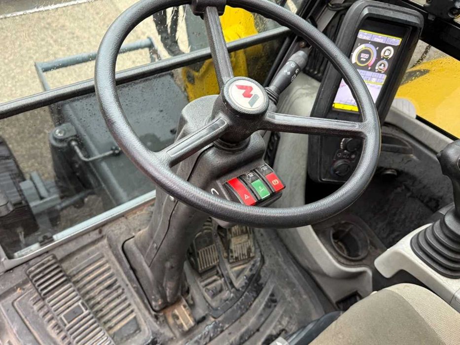 Колесные экскаватор WACKER NEUSON EW65