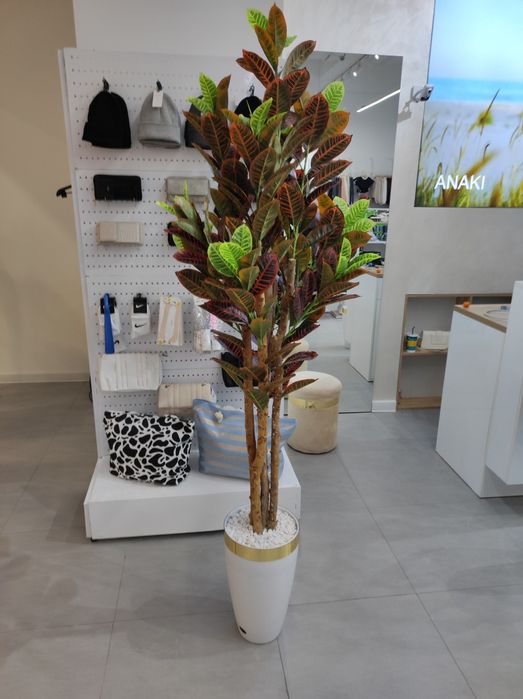 Искусственный цветы