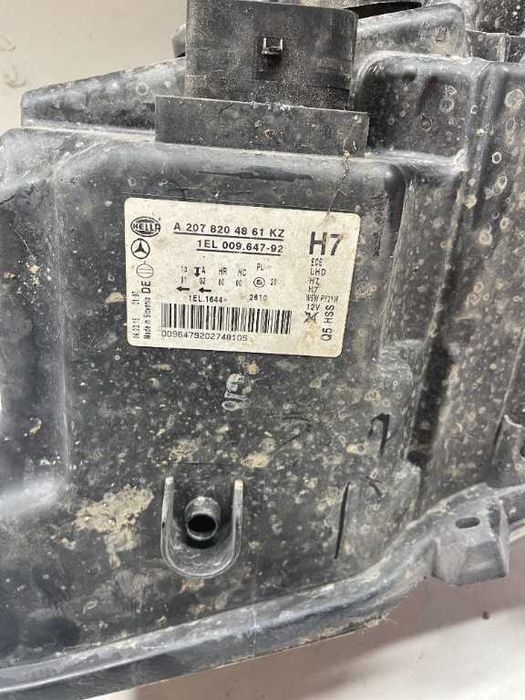 Far Dreapta Halogen Mercedes E class Coupe w207