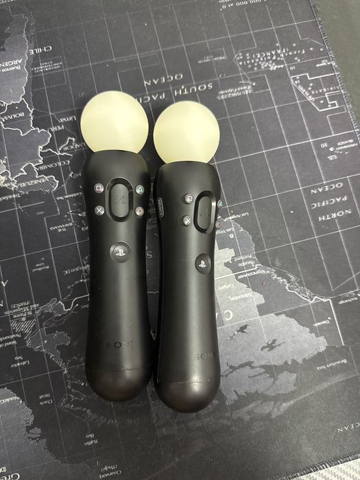 Playstation move controllers