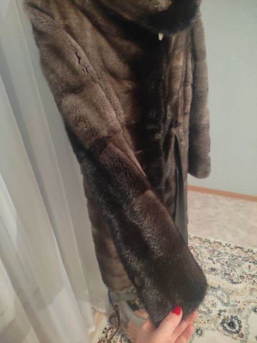 Норковая шуба в отличном состоянии!