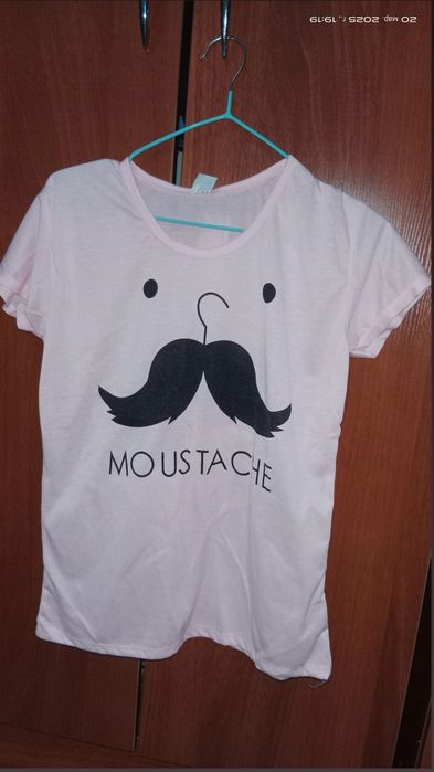 Футболки женские