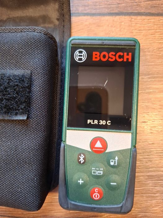Bosh digital laser PLR 30c Лазерна рулетка