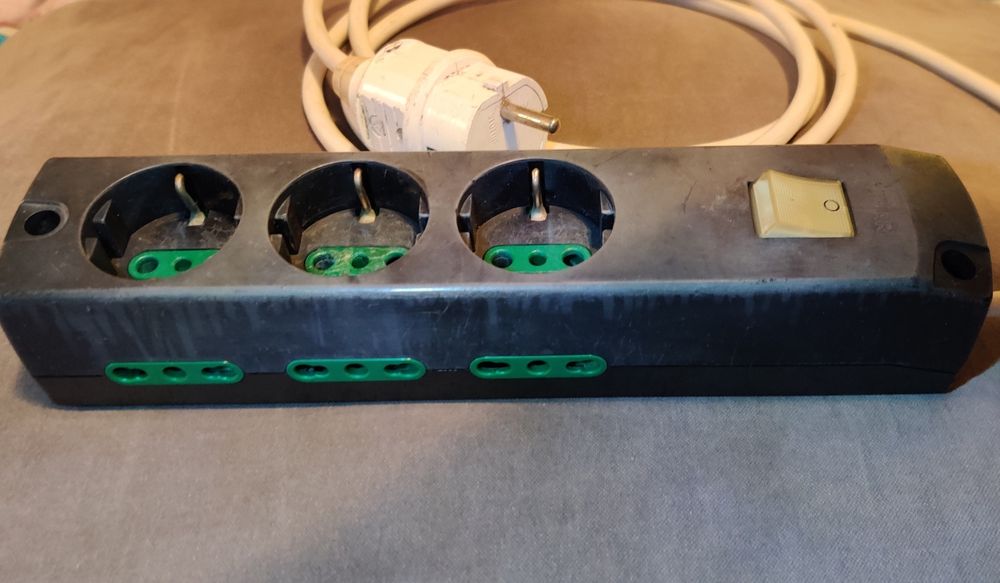 Prelungitor Triplă VIMAR 9 prize