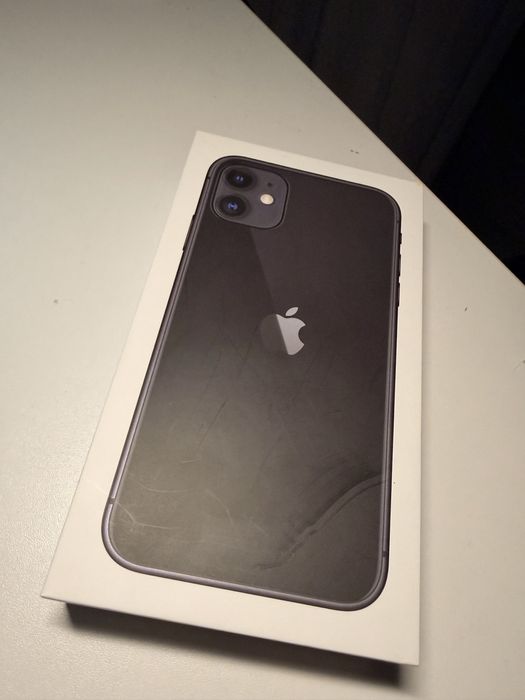 Oferta Limitata iPhone 11 Negru 64GB