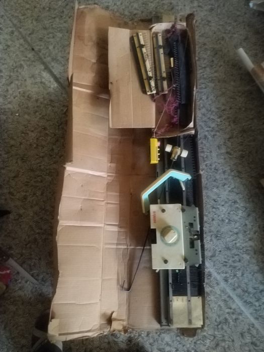 Вязальная машина ручная НЕВА 5