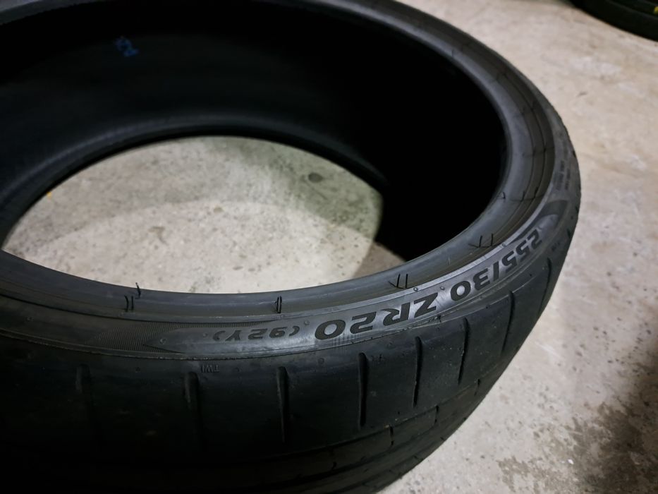 2 anvelope 255/30 R20 Pirelli