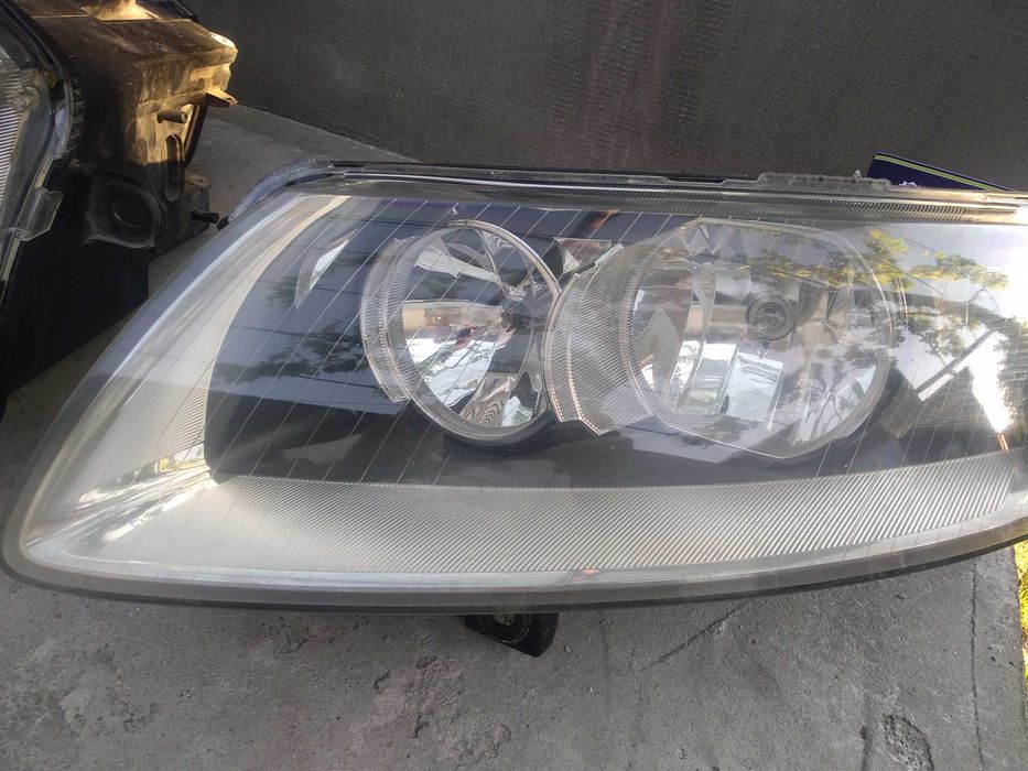 Фарове за Ауди А6 2006г.