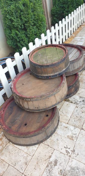 3 Capete de butoi ornamentale