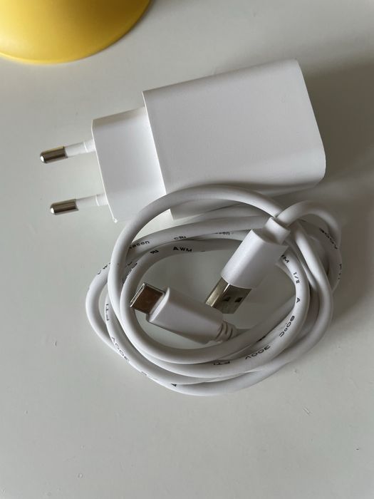 Двойна помпа за кърма Medela Swing Maxi + ПОДАРЪЦИ