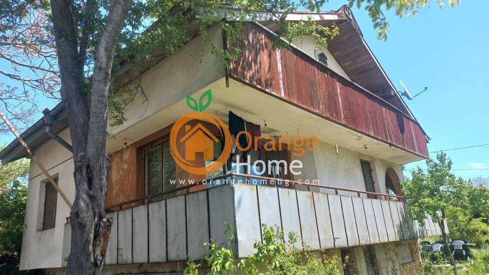 Продава се Къща в с. Орешак, Област Варна - 240 кв.м за 1042 €/кв.м - Снимка #3