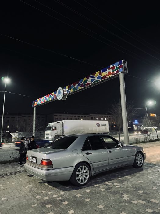 Mercedes W140 сатылады