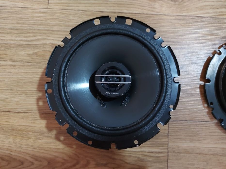 Difuzoare Pioneer 2 cai, 17 cm, 6,75", 4ohmi