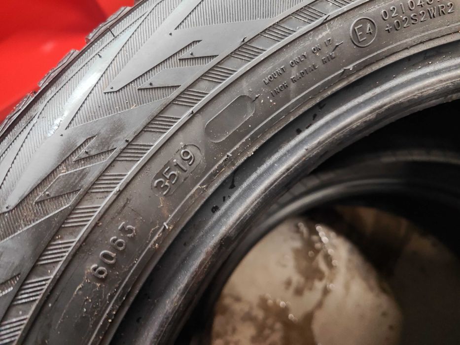 4бр.зимни гуми 225/60/17 Nokian