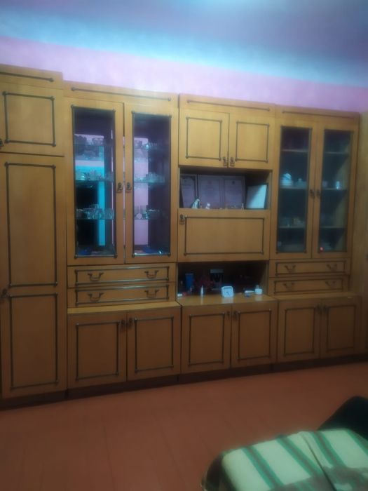 Продам стенку и горку