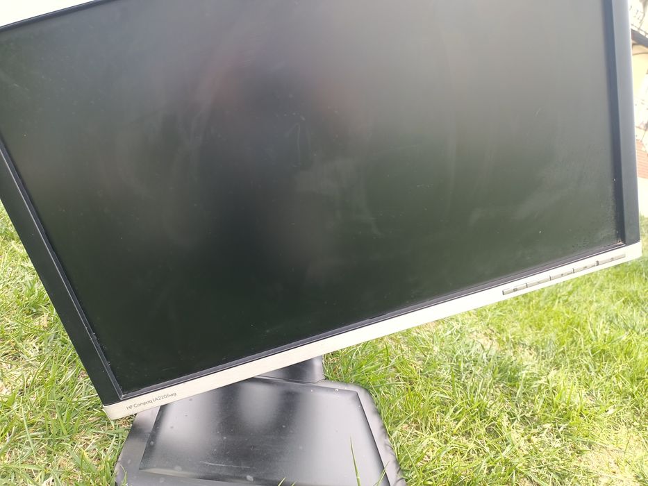 Vînd monitor în stare foarte bună nu a fost stricat