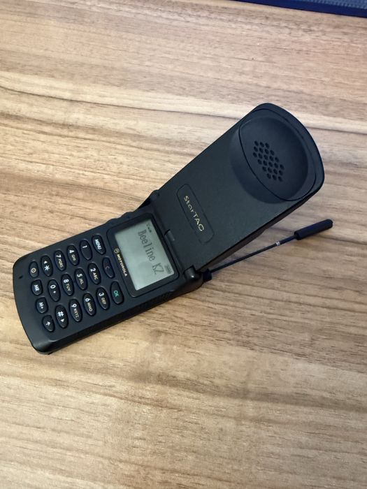 Motorola starTAC