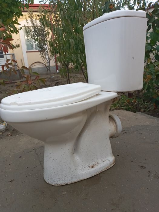 унитасаз б/у в хорошом состояние