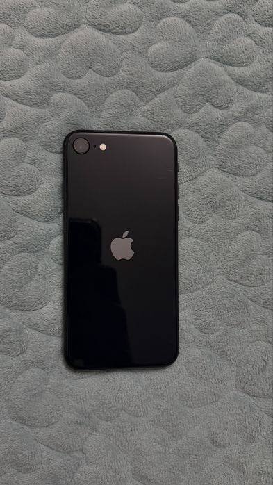 Phone SE 2022 Midnight АКБ 96% без ремонта