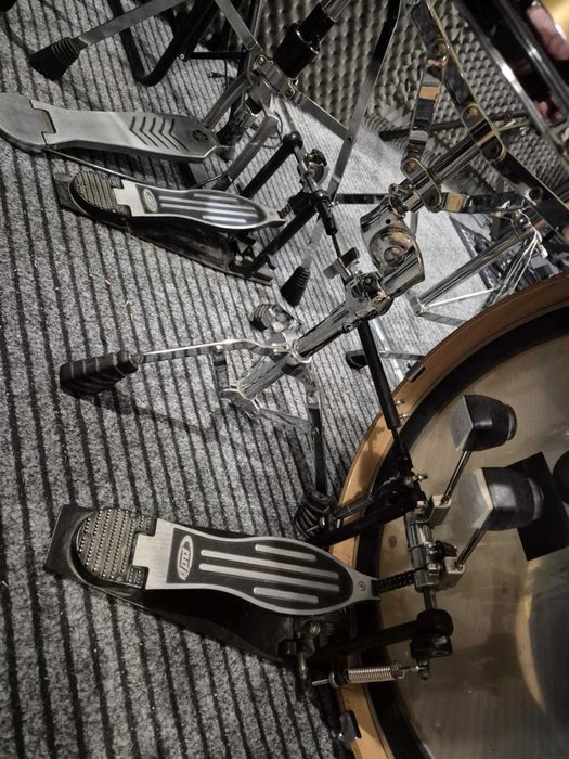 Двоен педал за барабани на PDP