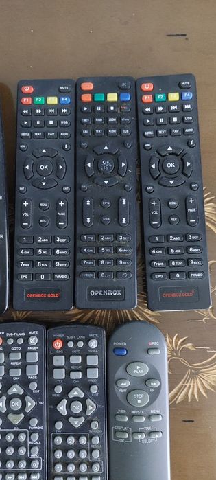 Продам пульты телевизору, DVD