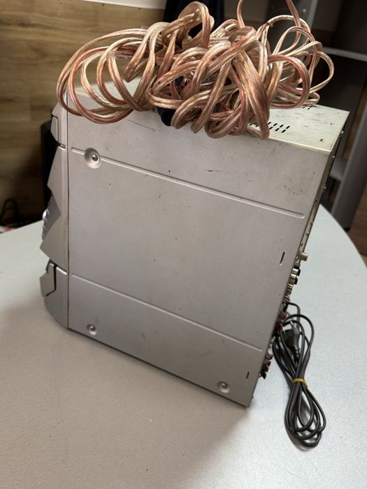 Уредба Sony RXD8