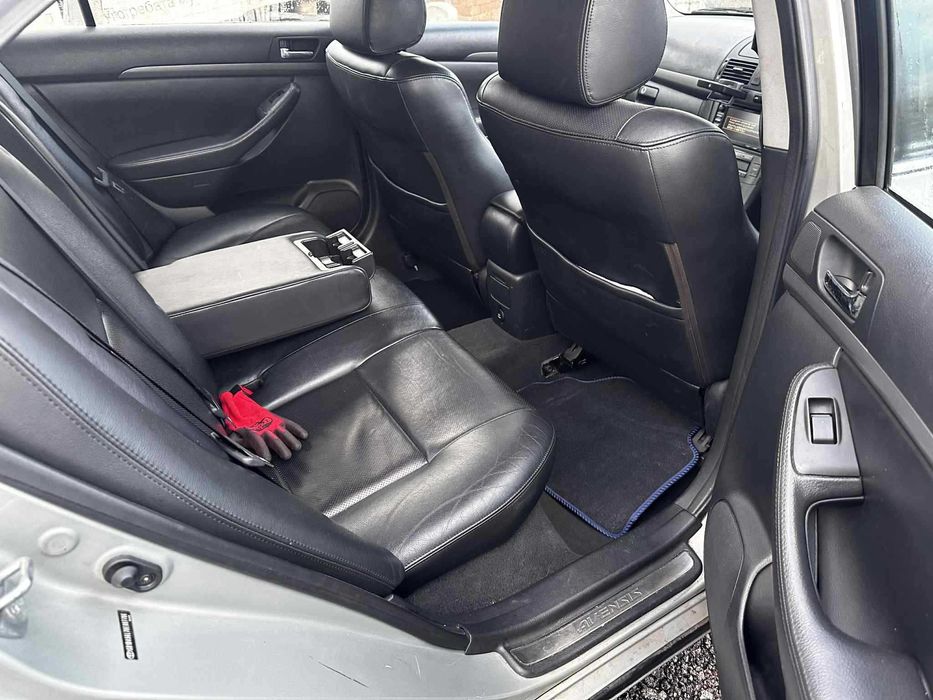 НА ЧАСТИ Toyota Avensis 2.2D-4D 150к.с 2007г