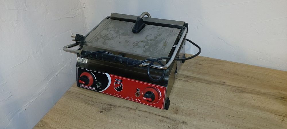 Lavashga toster sotiladi