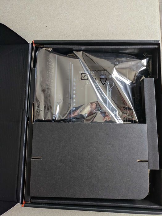 [30м ГАРАНЦИЯ] Дъно GIGABYTE X870E AORUS PRO