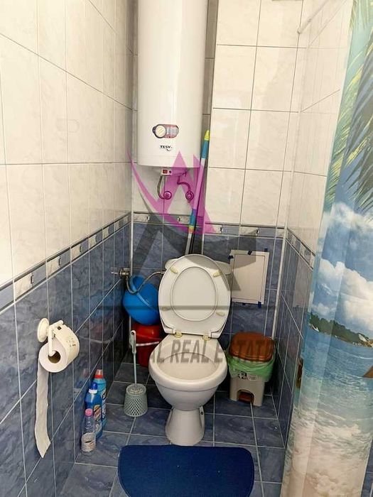 Дава се под наем Двустаен апартамент в Варна, Левски - 70 кв.м за 460 € - Снимка #4