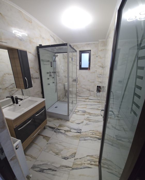 Închiriez vila Dumbrava rosie