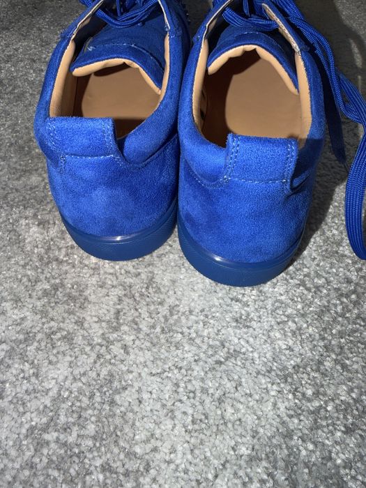 Louboutin albastrii