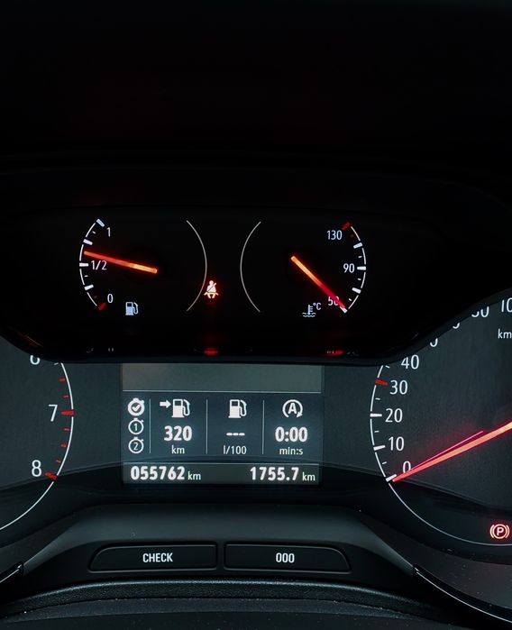 OPEL Grandland x se vinde