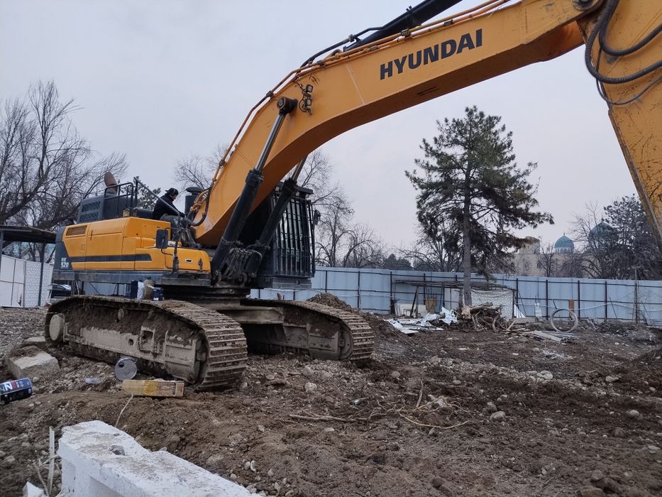 Экскватор Хундай 525