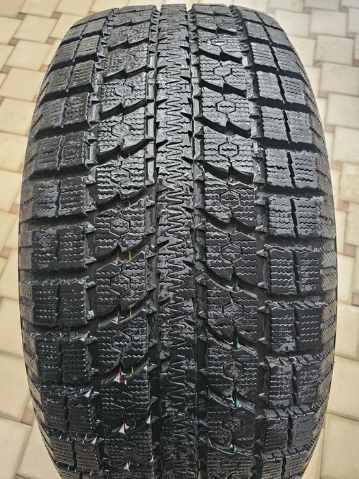 Toyo Observe GSI-5 285/50/20