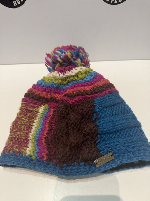 Дамска вълнена шапка SHANGRI-LA