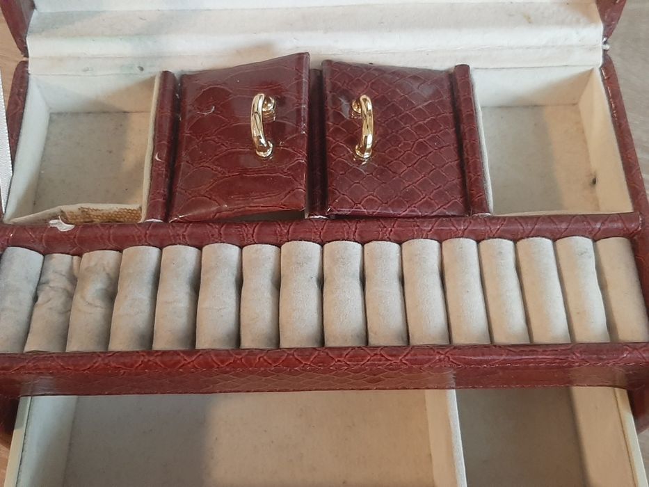 Casetă Bijuterii CARPISA Model Snake Skin, Etajată, cu inchidere