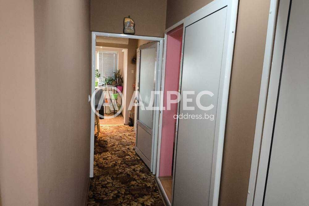 Продава се Тристаен апартамент в Разград, Васил Левски - 66 кв.м за 1005 €/кв.м - Снимка #5