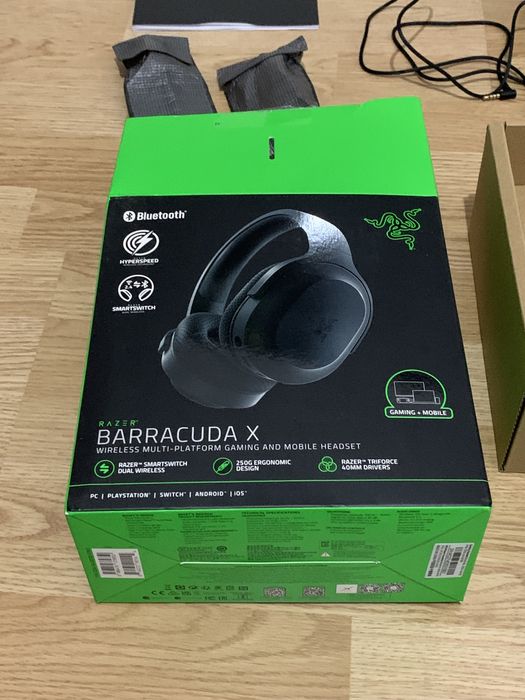 Casti cu microfon Gaming Razer Barracuda X Wireless