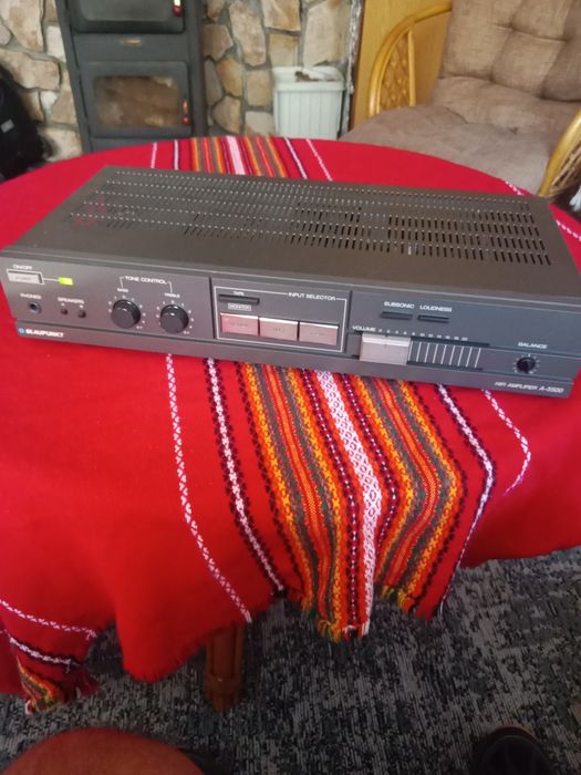 Усилвател Blaupunkt произведен в Япония