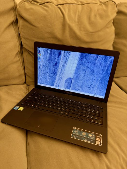 Laptop ASUS X552L 15" | Intel i7 | 8gb RAM | SSD 240gb
