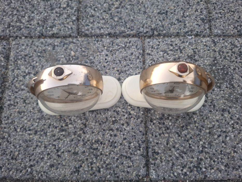 De vânzare ceas SLAVA