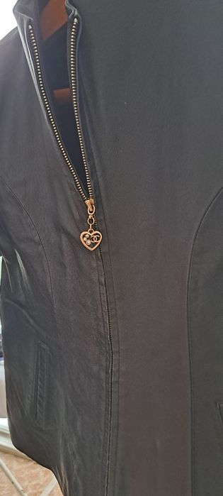 Кожаный пиджак для девочек