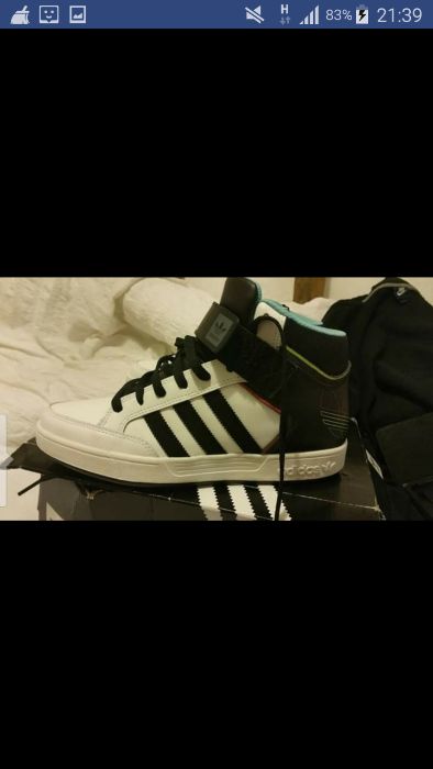 Vand adidasi Adidas !!