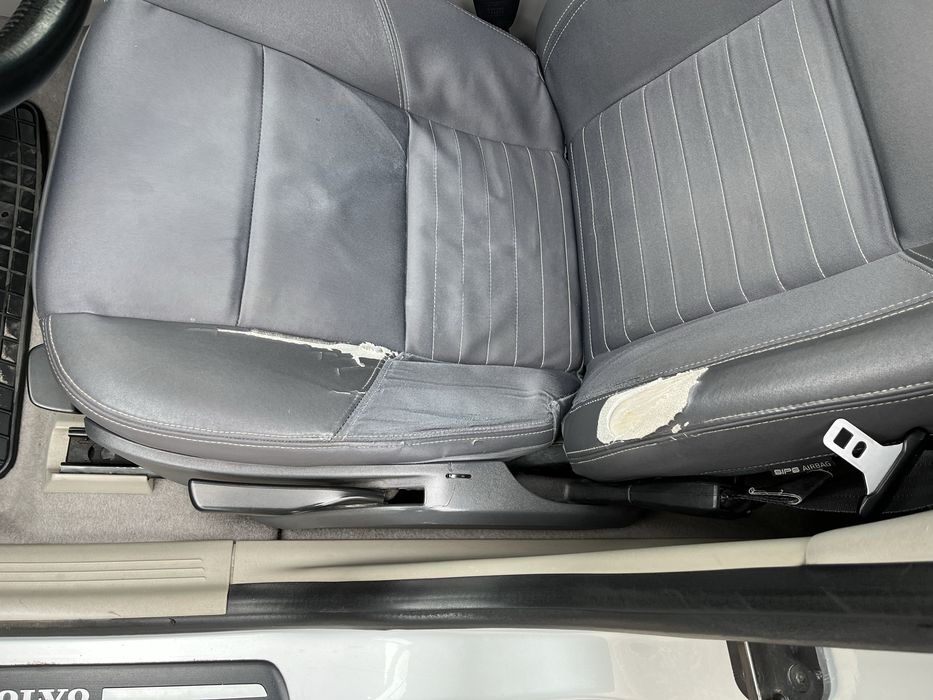Продавам Volvo s40 2005г 2.0d